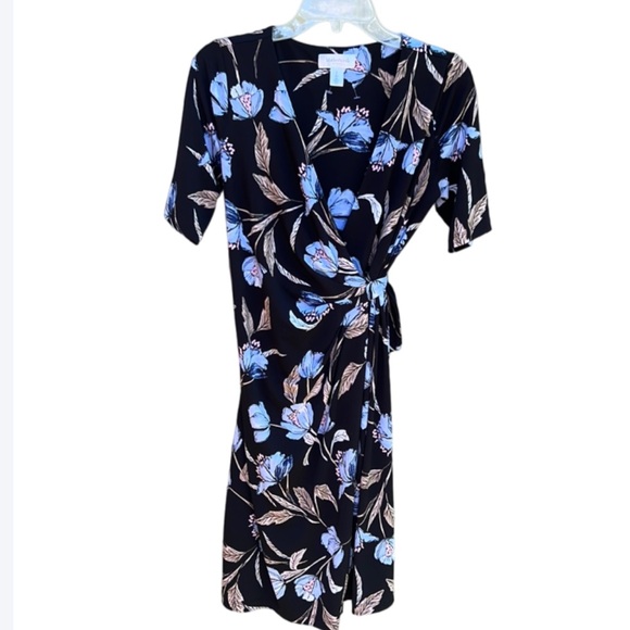 NWOT Motherhood Maternity Wrap Dress Size Small - Picture 1 of 14